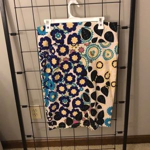 NWT LuLaRoe Cassie skirt -size Large